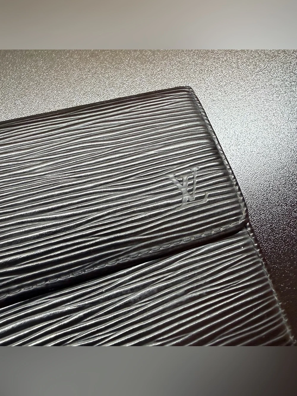 Louis Vuitton Black Epi Sarah Wallet